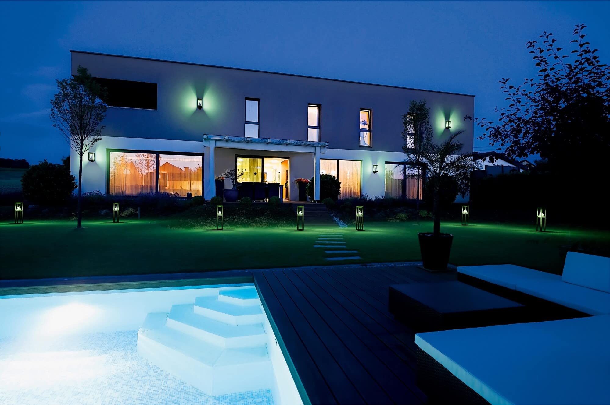 ledvance-smart-outdoor-solar-wegeleuchte-bluetooth-ip44-warmwei-3000k-rgb-schwar image 4
