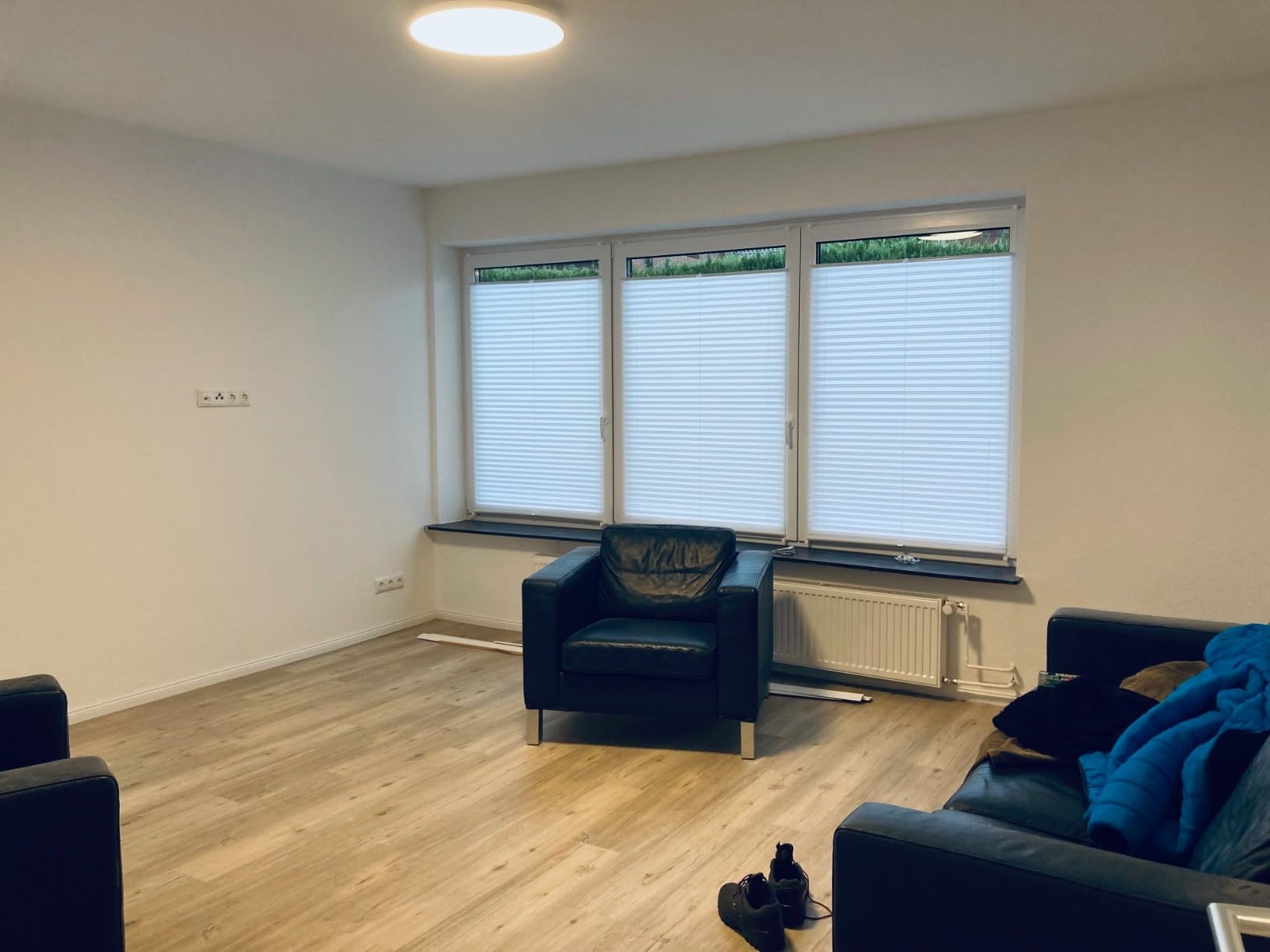 Wohnzimmer wirkt viel größer