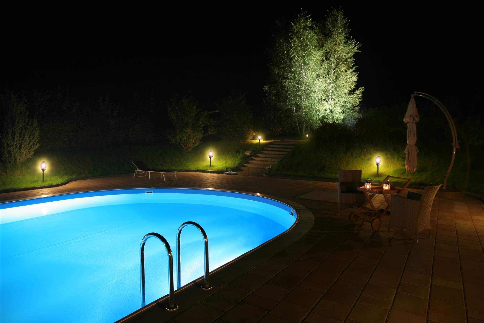 luceco-led-gartenfackel-mit-flammeneffekt-usb-ip65-schwarz image 8