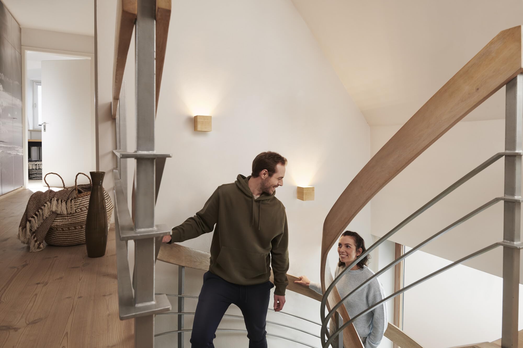 ledvance-orbis-wood-smart-wifi-led-wandleuchte-14w-echtholz image 2