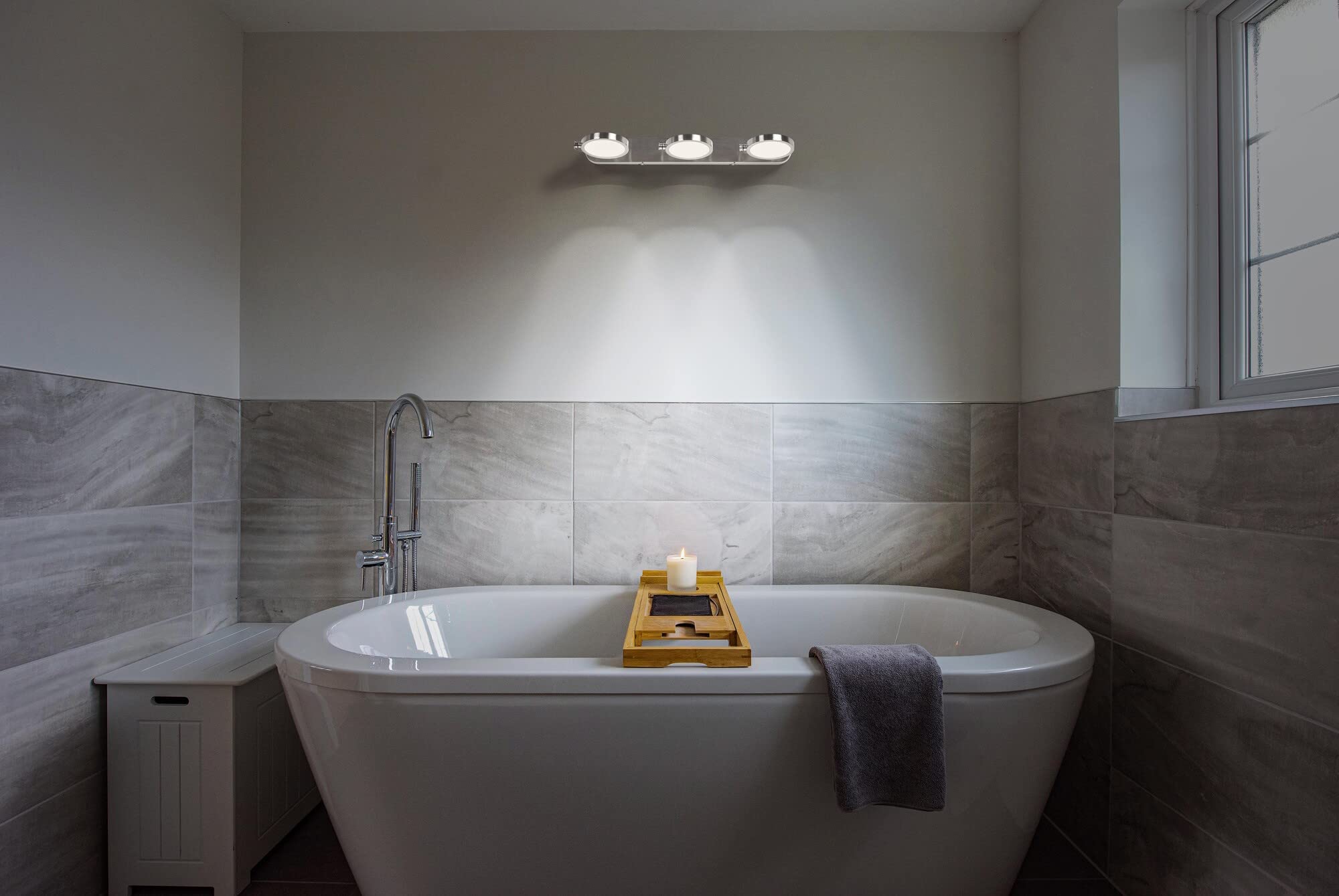 ledvance-sun-home-badleuchte-300mm-ip44-chrom-wei-adaptiv image 3
