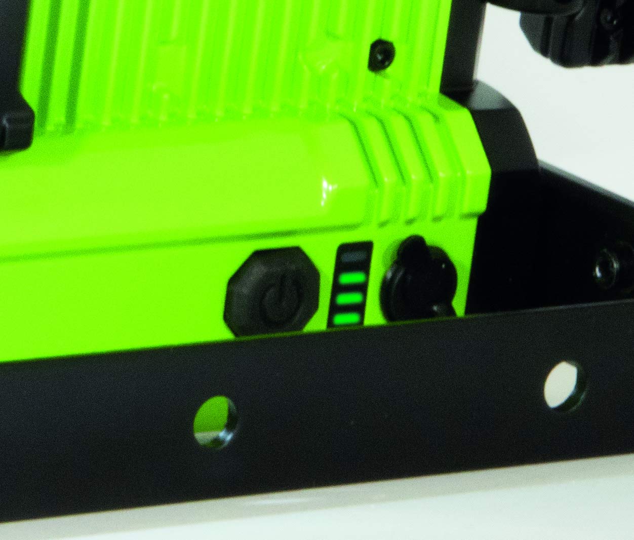 luceco-baustrahler-wiederaufladbar-50w-4000-lumen-arbeitsleuchte-ip54-mit-5200ma image 5