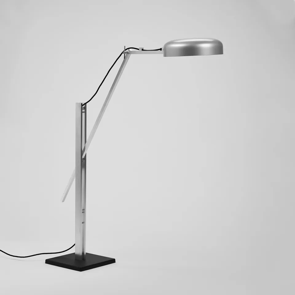 mawa-berliner-bratpfanne-stehleuchte-designklassiker-von-schliephacke image 1