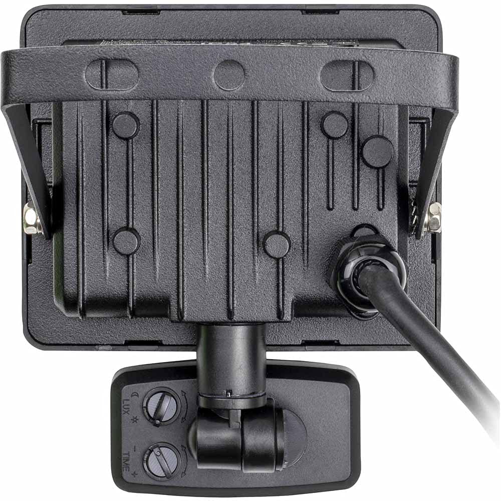 luceco-led-au-enstrahler-20w-mit-bewegungsmelder-ip65-800lm image 6