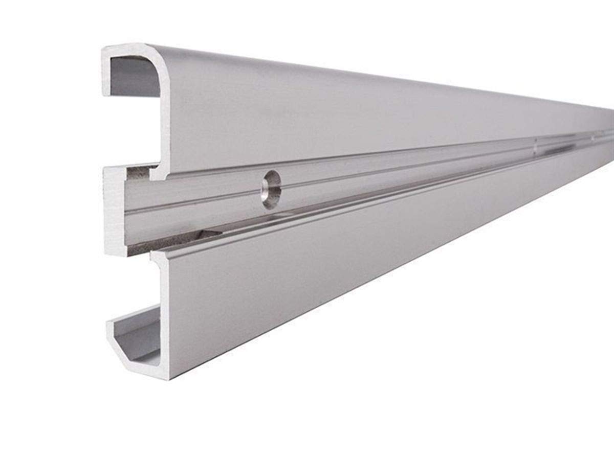 deko-light-sockel-profil-am-02-10-f-r-10-11-3mm-stripes-200cm-silber-matt image 1
