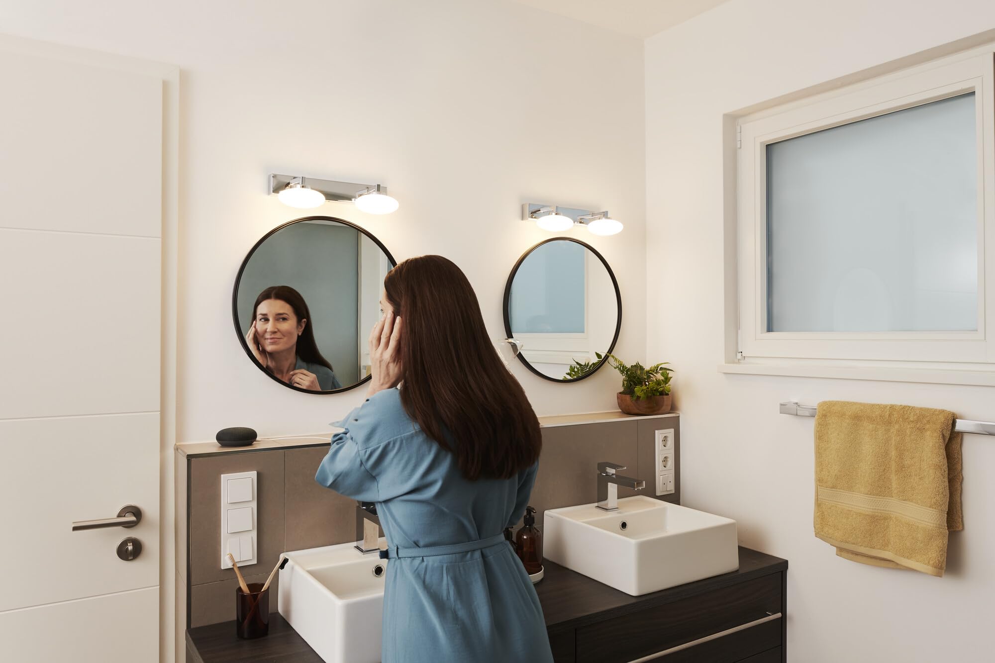 ledvance-orbis-elypse-smart-badezimmerleuchte-12w-1000lm-34cm-ip44-wifi-dimmbar image 3