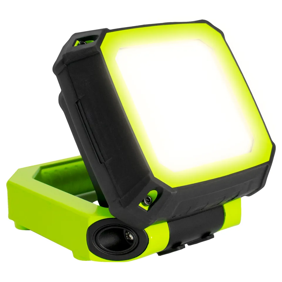 luceco-lwr7g65-led-arbeitsleuchte-7-5w-750lm-6500k-mit-magnet-und-haken image 1