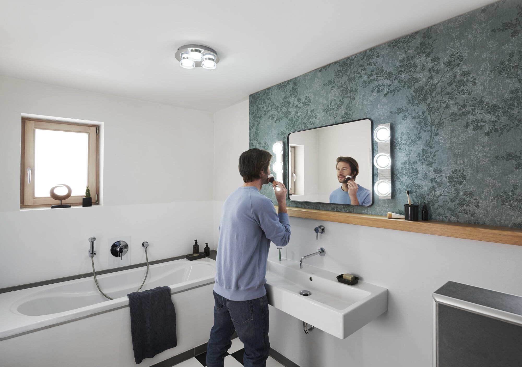 ledvance-orbis-round-smart-badezimmerleuchte-48cm-chrom-ip44 image 2